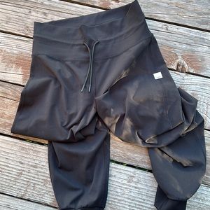 Vuori Daily Jogger Black Small